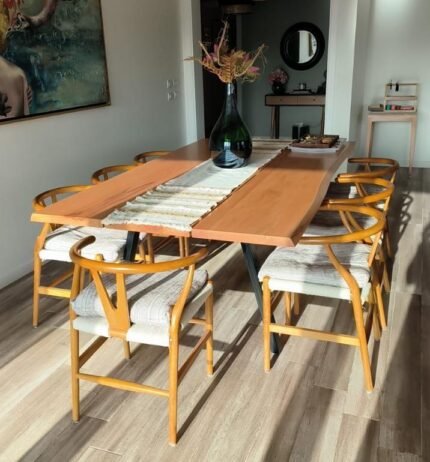 Italian-Dining table